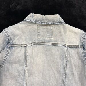 True Craft Light Blue Denim Jean Button Up Distressed Jacket Women’s M